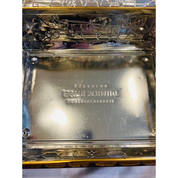 E. Otto Schmidt Biscuit Tin from Nurnberg Germany With a Paper Story in German - Picture 4 of 13